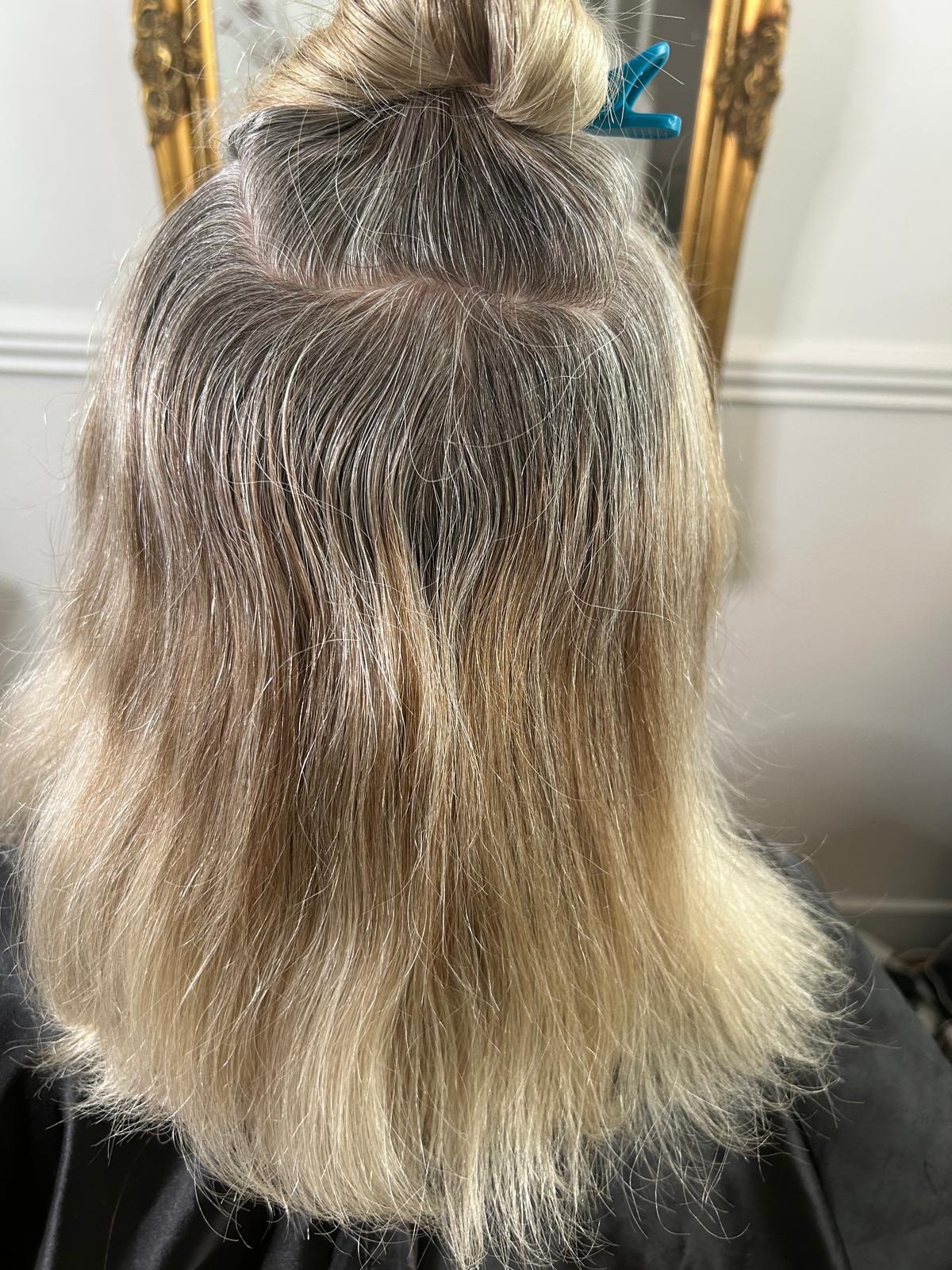 Grown-Out Highlights to Creamy Blonde Bob — before by Laura Astley